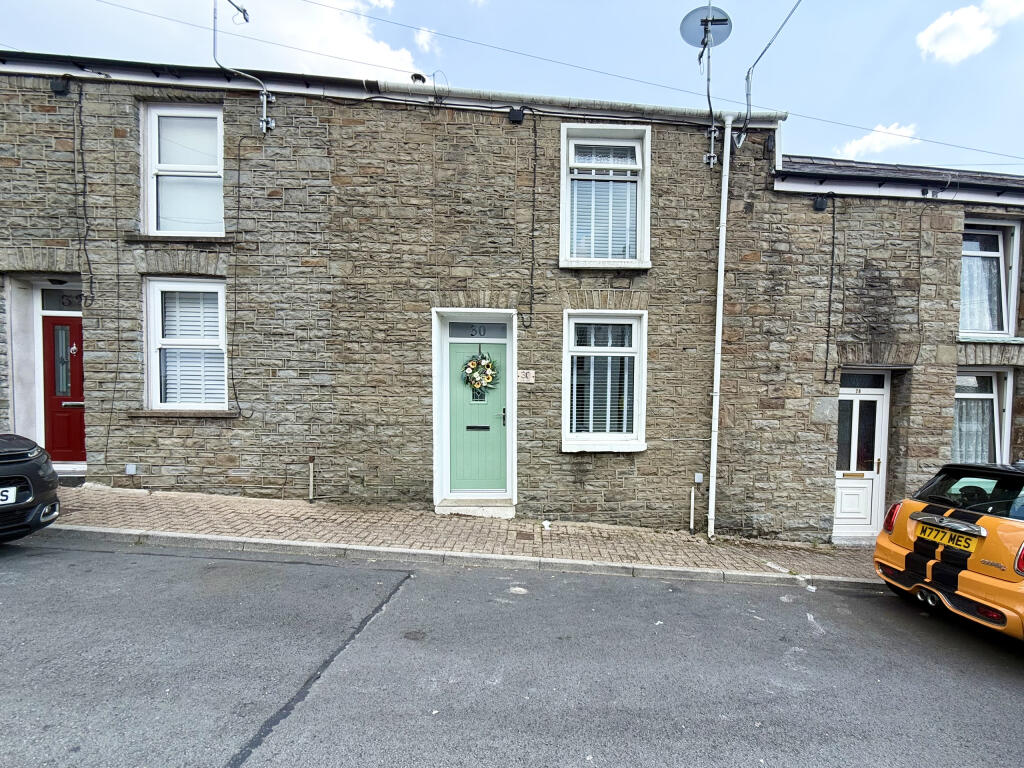 House in Mountain Ash, Cwmpennar