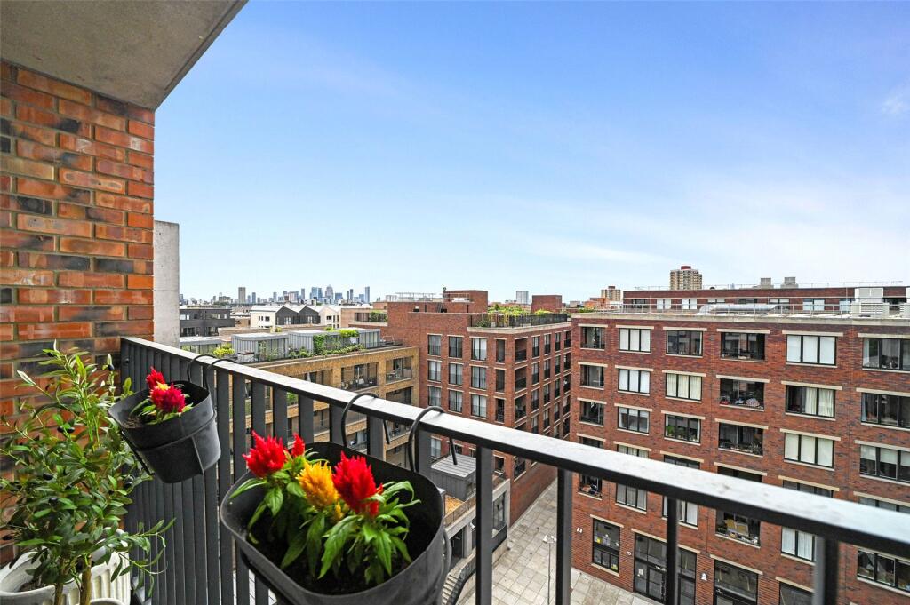 Apartment in London - More