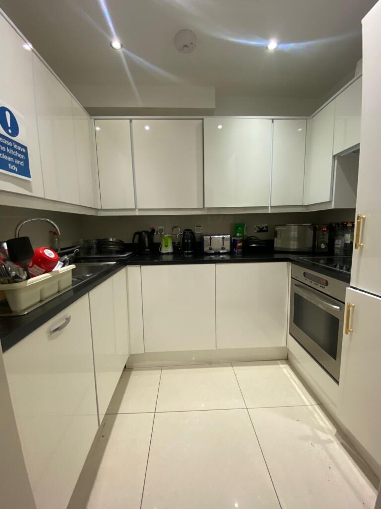 Apartment in London, City of Westminster - View 5