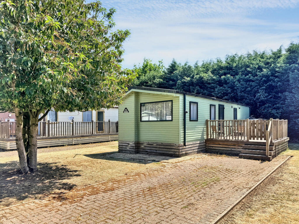 Main image of property: 5 Silverhill Holiday Park Lutton Gowts, Long Sutton PE12 9LQ
