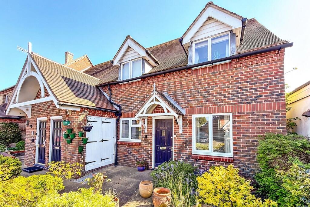 Main image of property: Arundel Road, Angmering, BN16