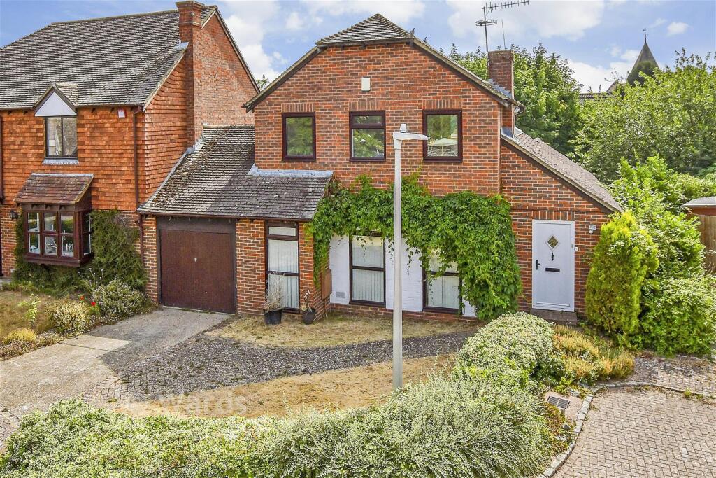 Main image of property: Kenward Court, Hadlow, Kent