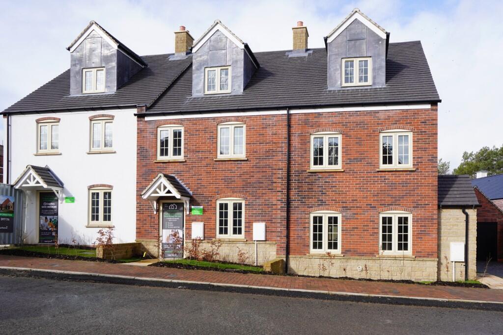 Main image of property: Allsebrooke Way, Ravenshead, Nottinghamshire,
NG15 9AY