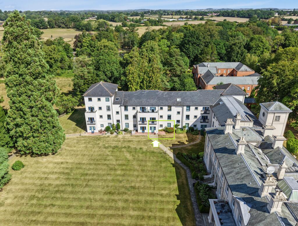 Apartment in Wolverhampton - View 4
