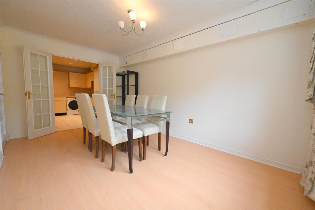 Oakhill Close, Birmingham, B17 photo 5