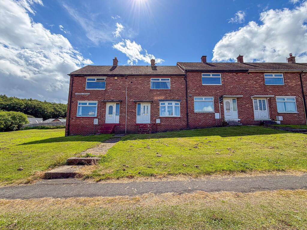 2-bed terraced on Thornhill Gardens, Burnopfield, Newcastle upon Tyne, £90,000