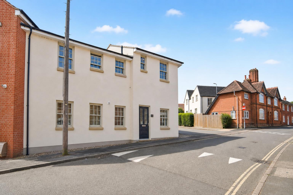 Main image of property: Union Street, Newport Pagnell, MK16