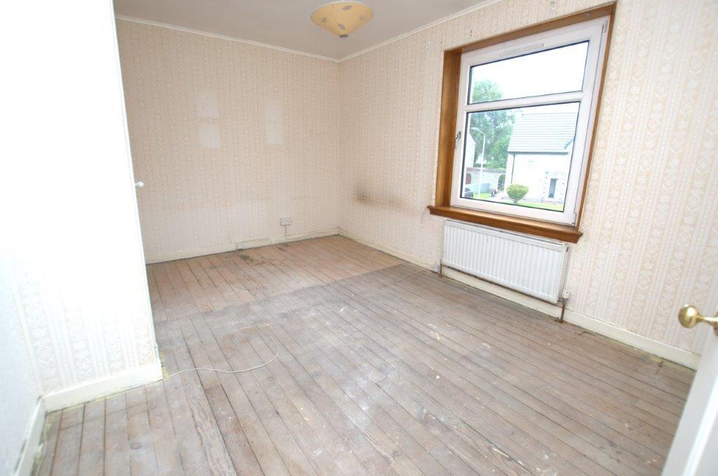 House in Glasgow, West Dunbartonshire - More