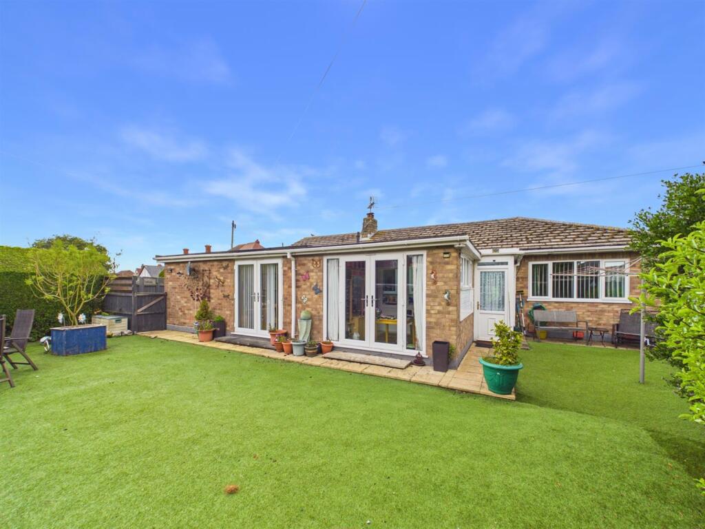 Park Road, Sutton-On-Sea, Mablethorpe photo 4