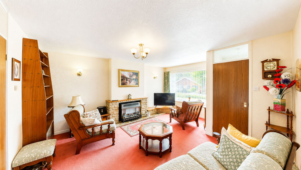 Cow Lees, Westhoughton, BL5 photo 2