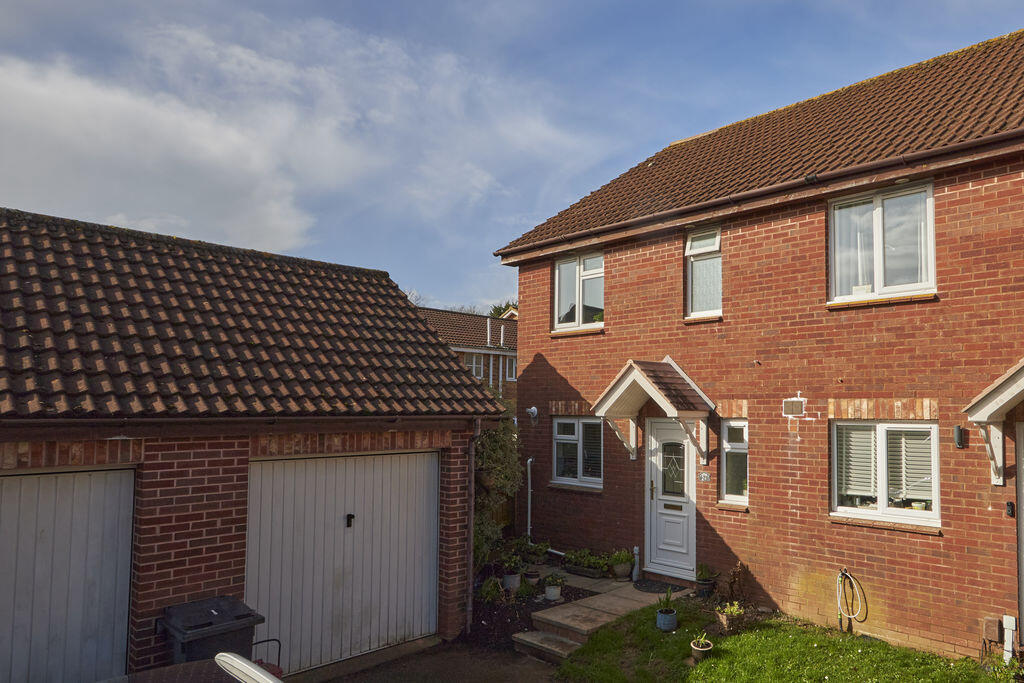 Main image of property: Round Table Meet, Exeter