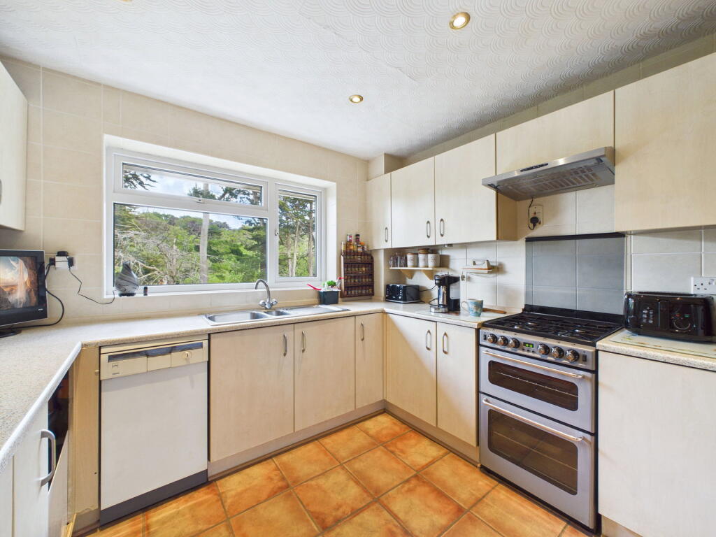 Queensway, Shiphay, Torquay – pohled 6
