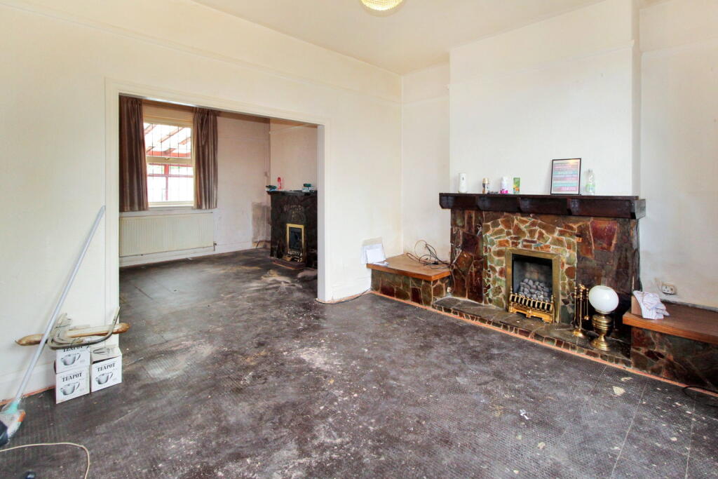 Gills Lane, Pensby, CH61 photo 2