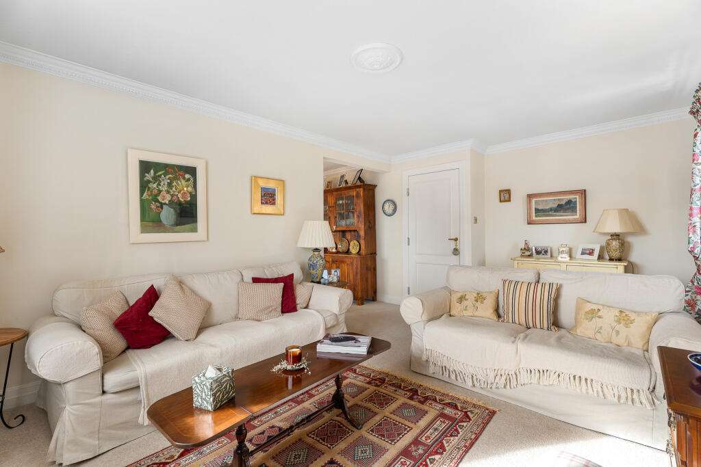 Apartment in Edinburgh - View 5