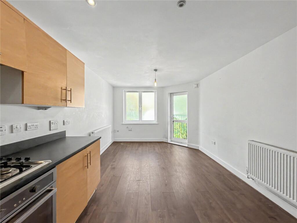 Apartment in London - View 3