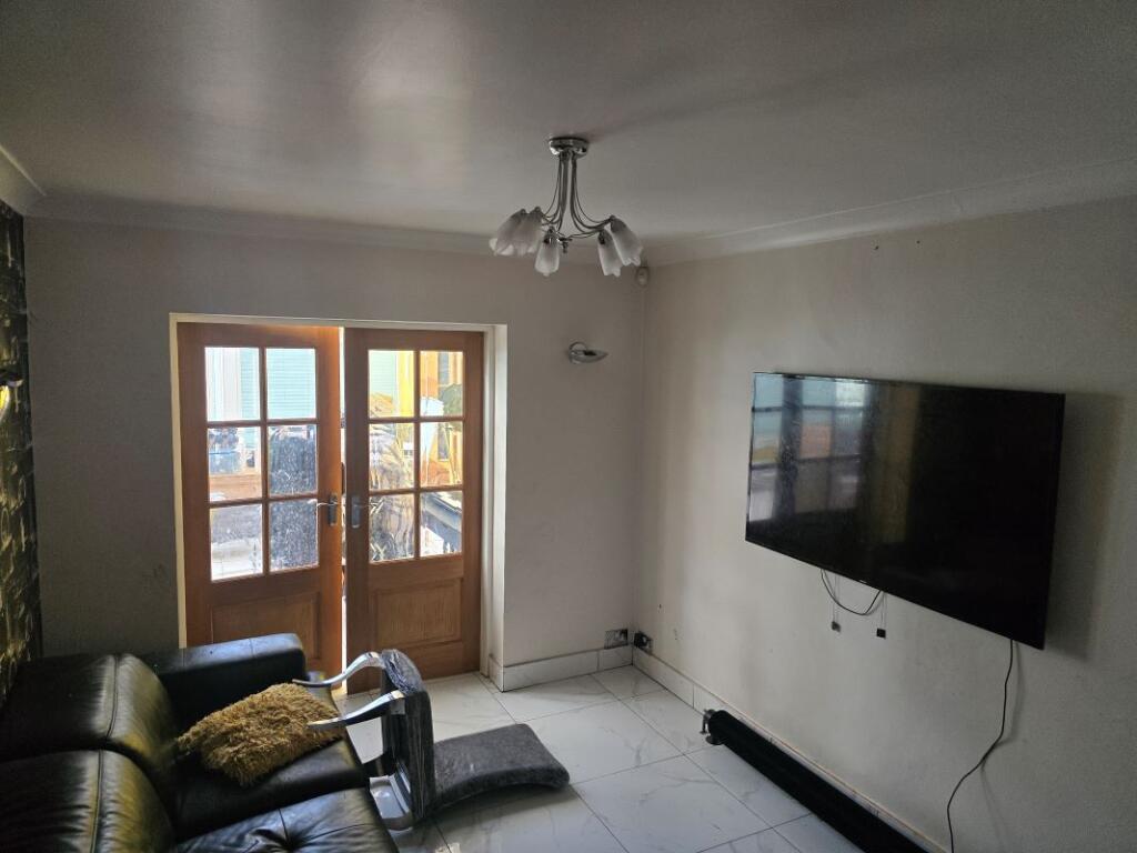Additional image 5 of 32 Brooks Road, Sutton Coldfield, West Midlands, B72 1HP