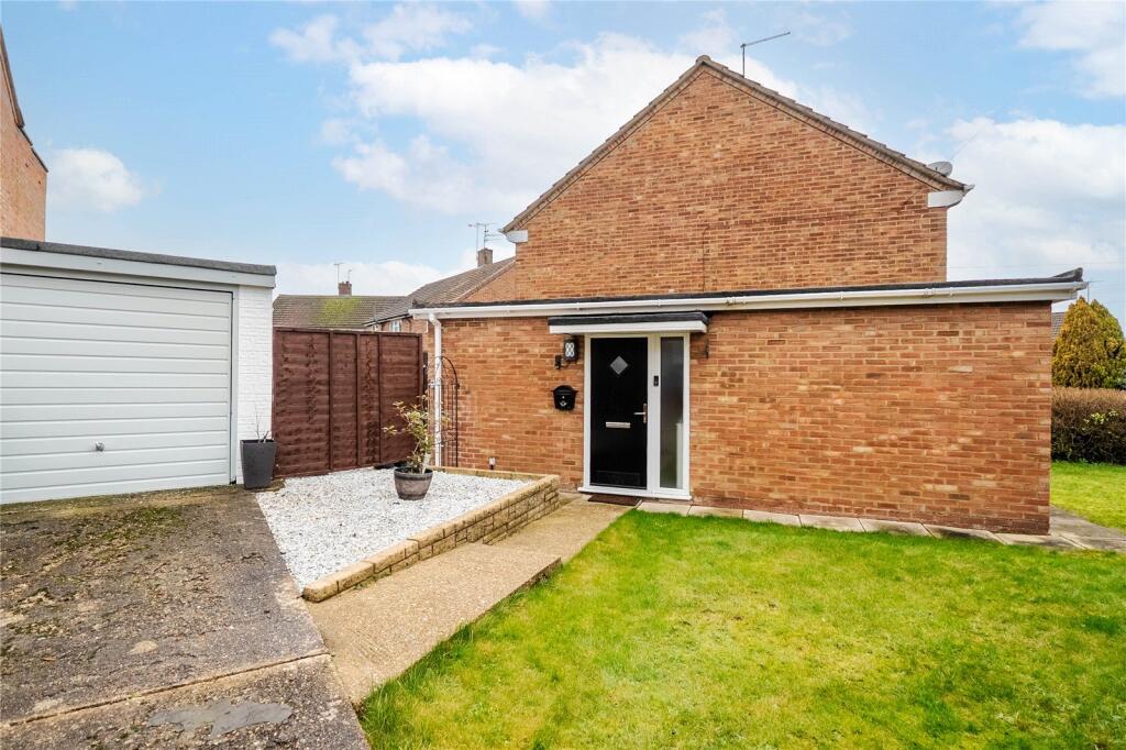 Main image of property: Jeans Way, Dunstable, Bedfordshire, LU5