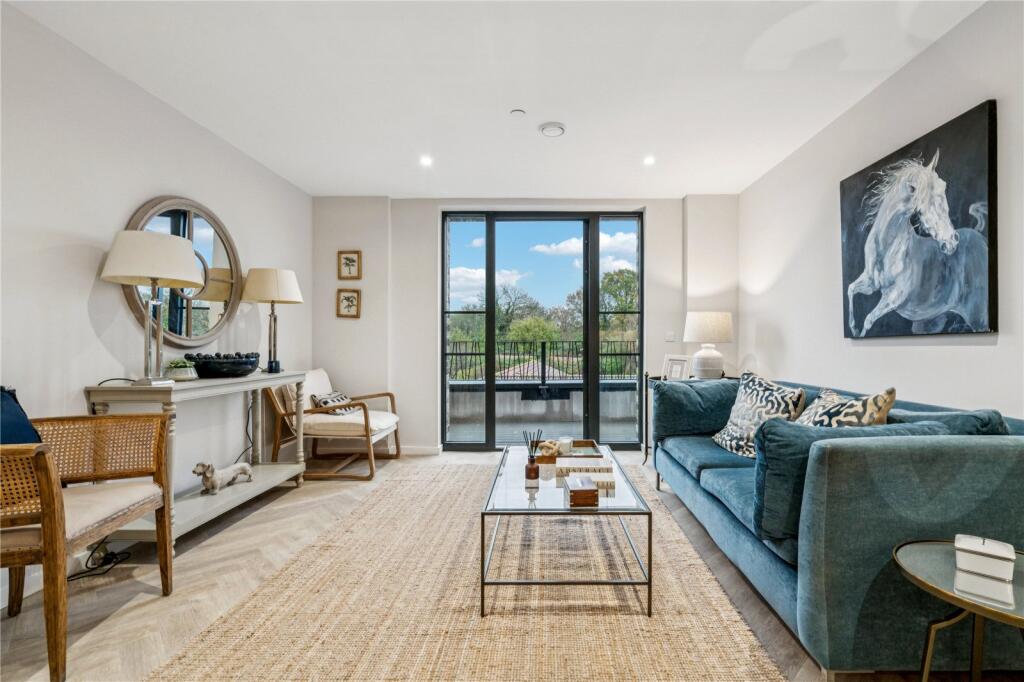 Main image of property: Fallsbrook Road, SW16