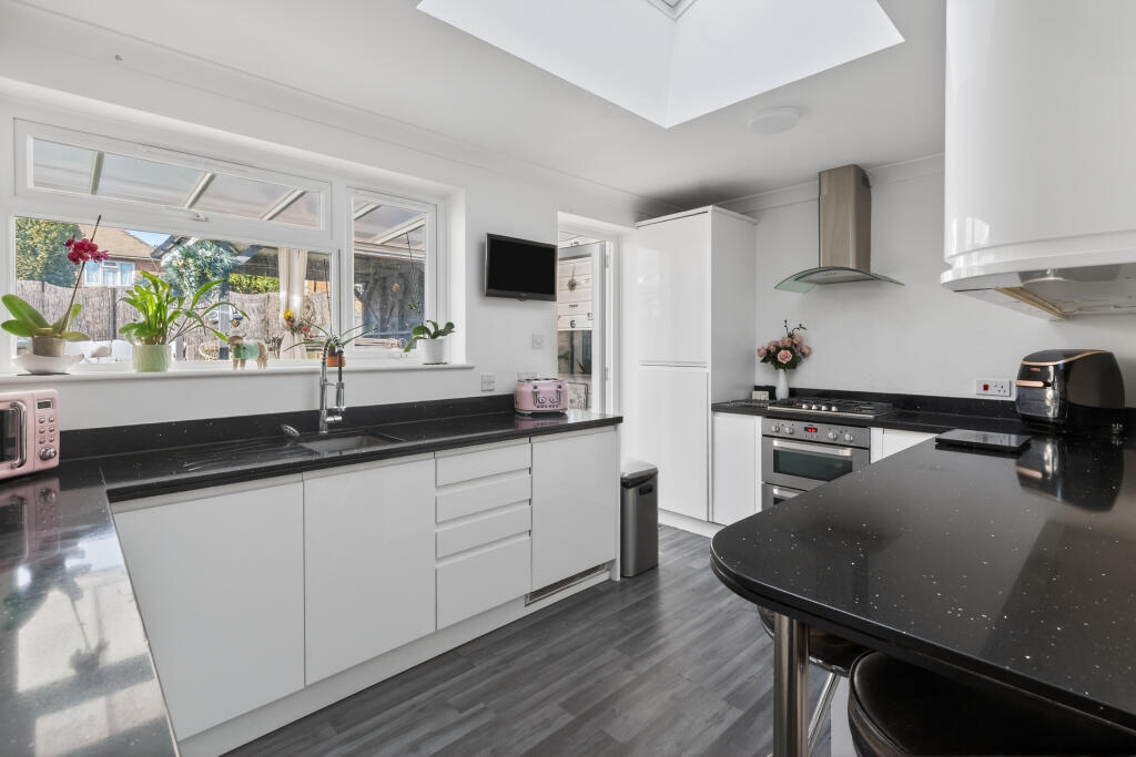 Shirley Close, Shoreham-by-Sea, BN43