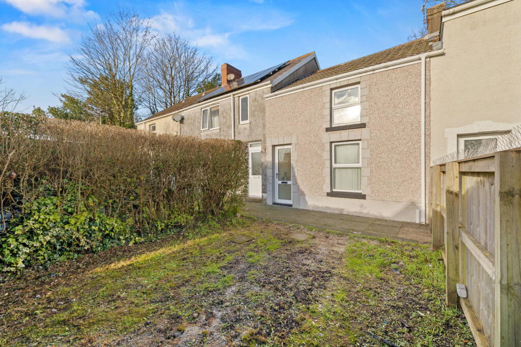 Main image of property: Davies Row, Treboeth, Swansea SA5 9DR