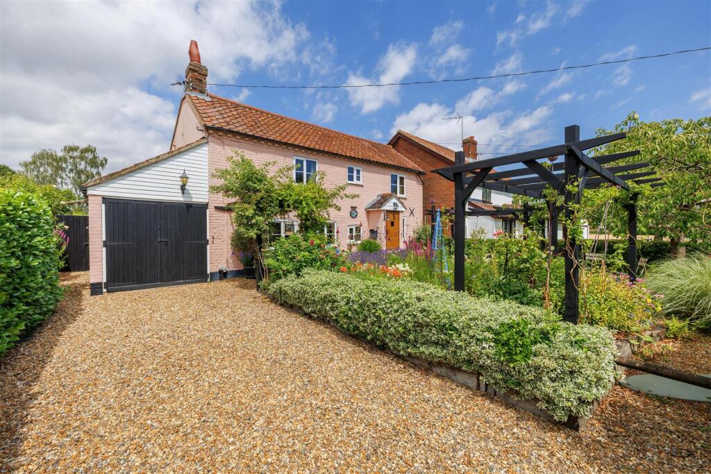 Main image of property: The Street, Rumburgh, Halesworth