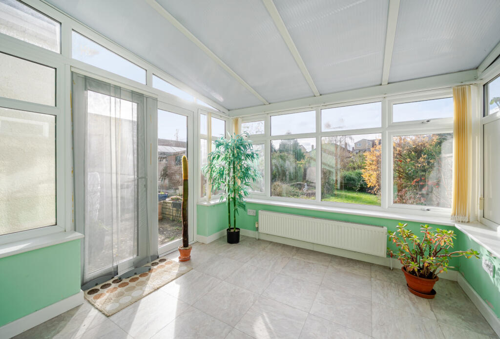 Sandringham Avenue, Bristol, South Gloucestershire, BS16 photo 3