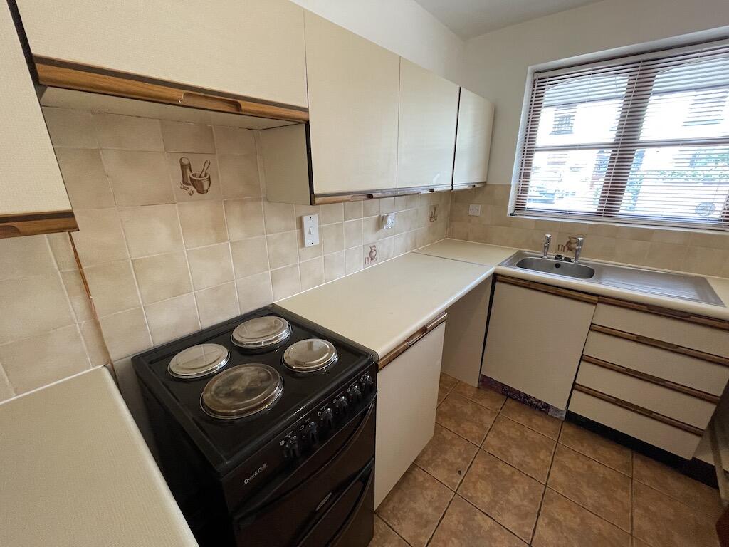 WOLLASTON - Cobden Street photo 3