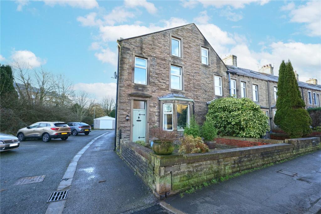 4-bed terraced on Gisburn Road, Barnoldswick, Lancashire, BB18, £269,950