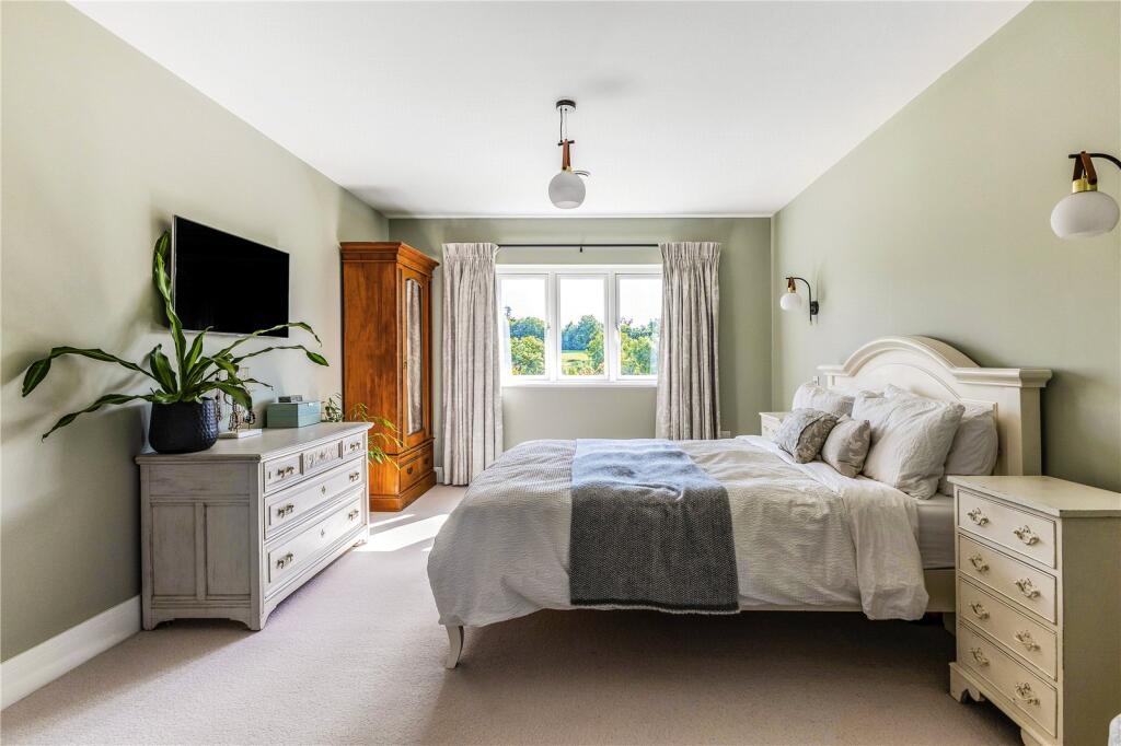 Additional image 12 of Reynards Road, Welwyn, Hertfordshire, AL6