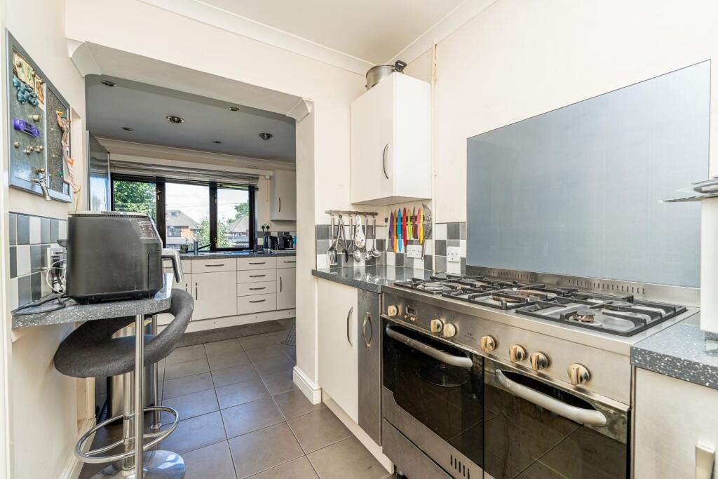 House in Walsall, The Chuckery, Birchills - More