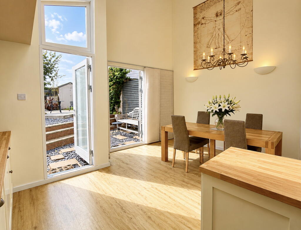 Mount Pleasant, Yardley Gobion, Towcester, NN12 7TL - View 4