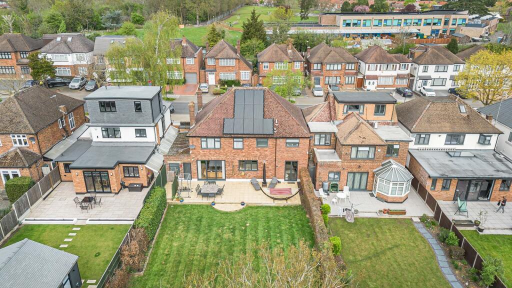 House in London - View 4