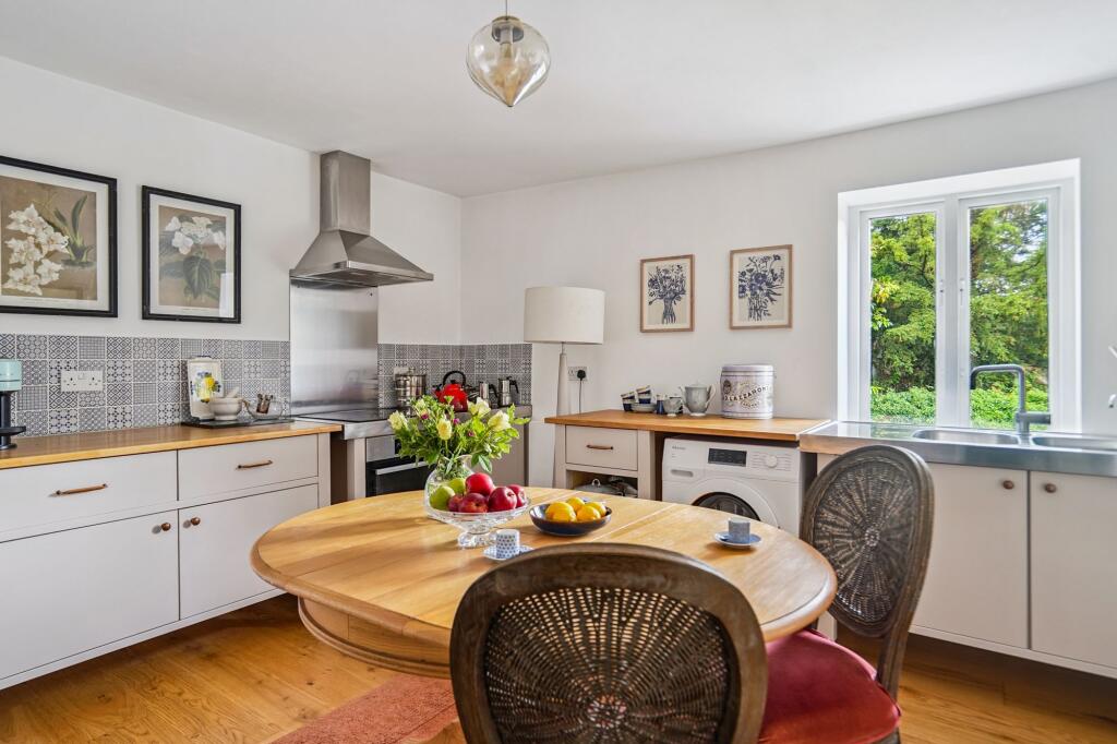 Apartment in Hemel Hempstead - View 5
