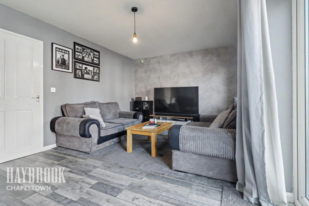 House in Sheffield, Charltonbrook, Ecclesfield - View 5