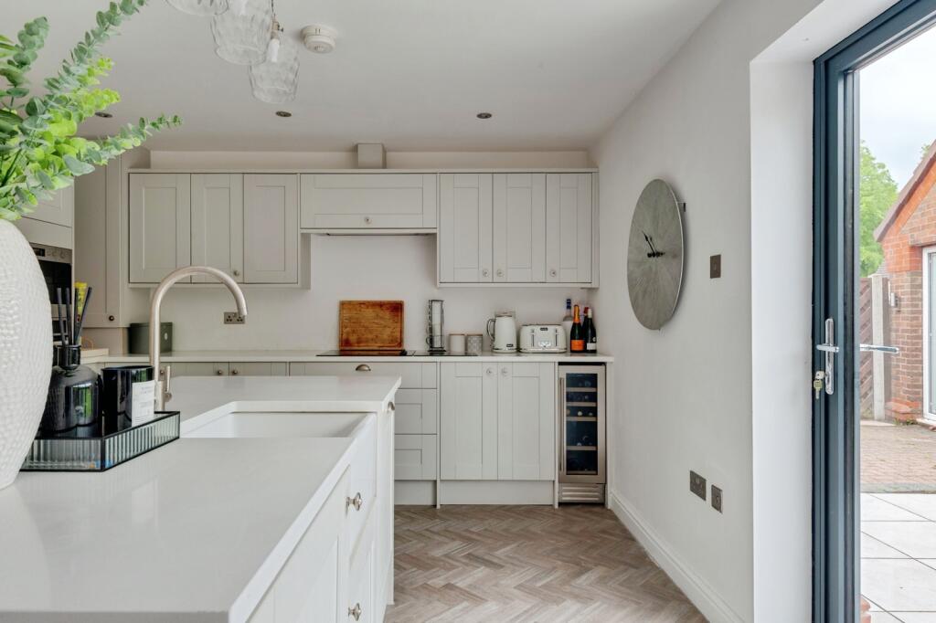 Chiltern Close, West Derby, Liverpool, Merseyside, L12 photo 4