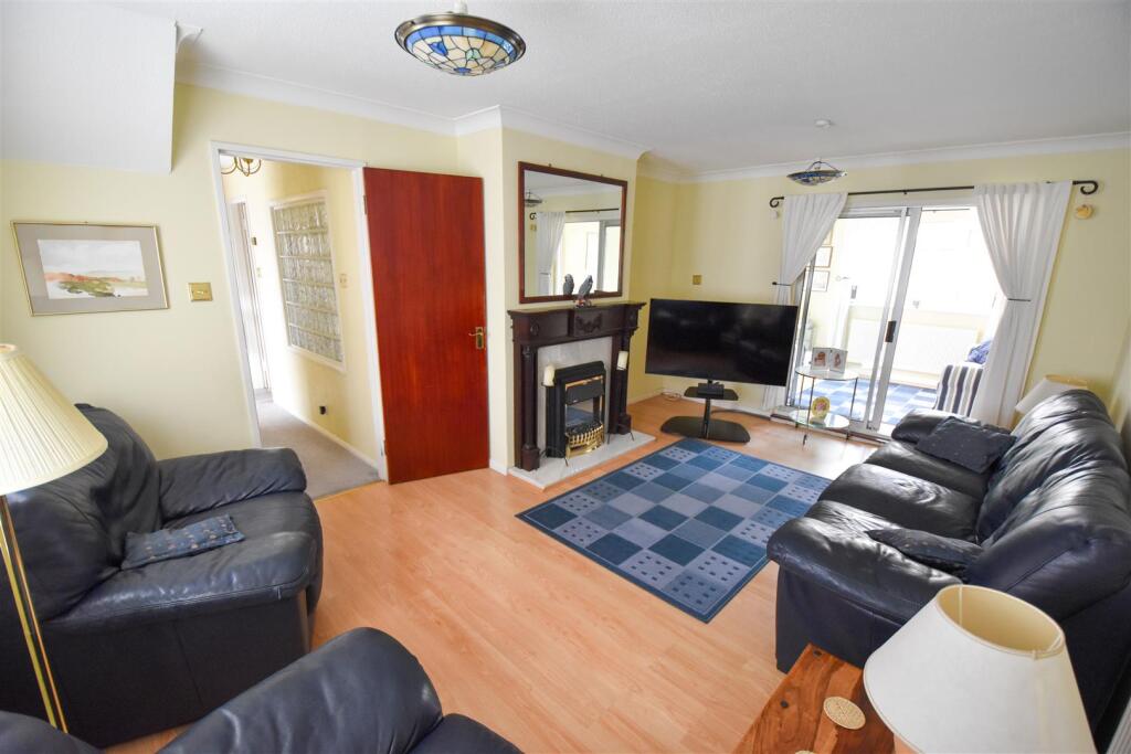 House in Epping Forest, Marden Ash, Ongar - View 5