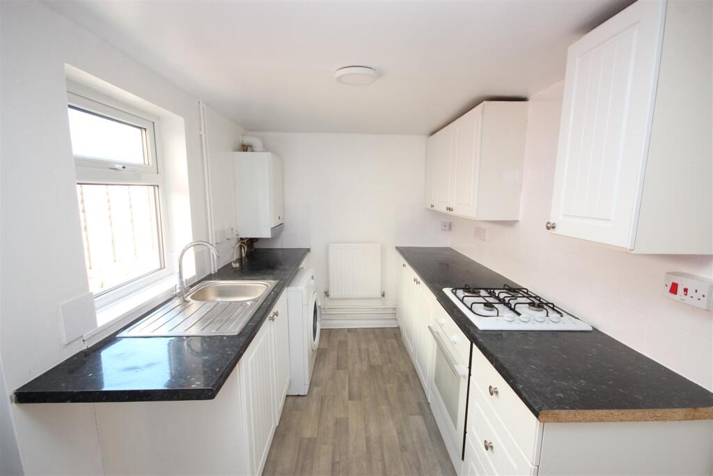 House in Rushden, North Northamptonshire - View 5