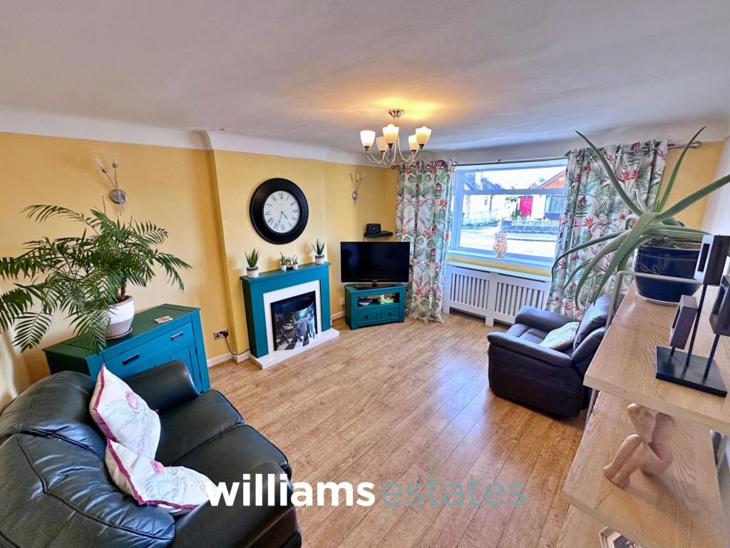 House in Llandudno - View 2
