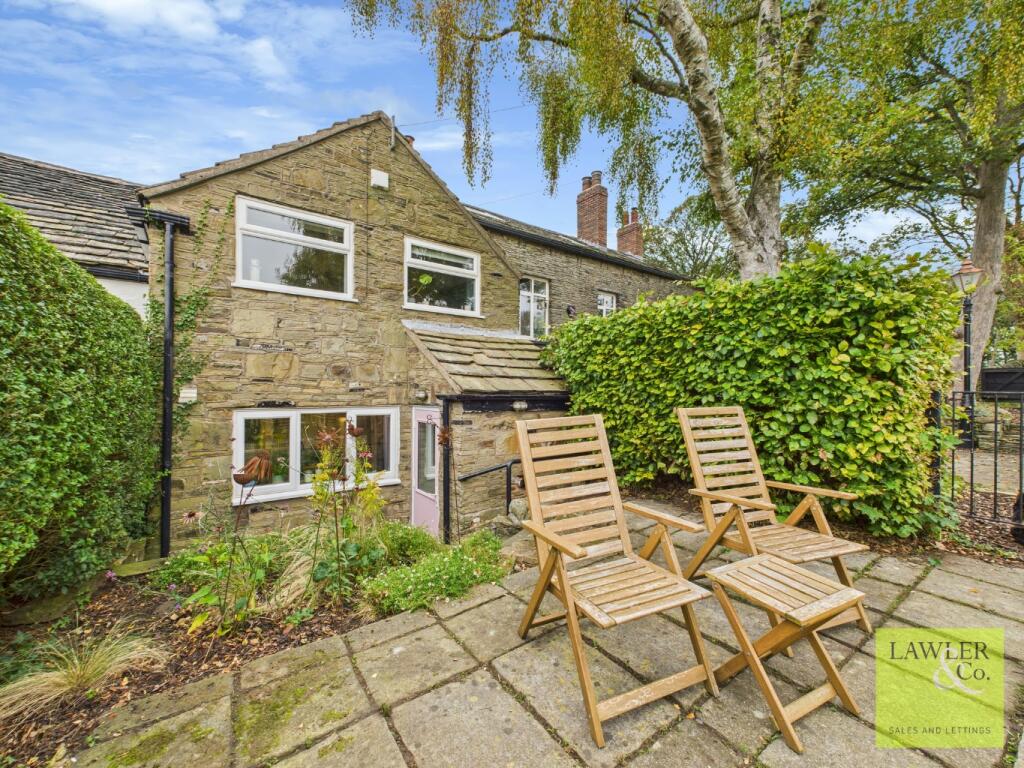 Hill Top, Romiley, Stockport, Cheshire, SK6 4AY photo 2