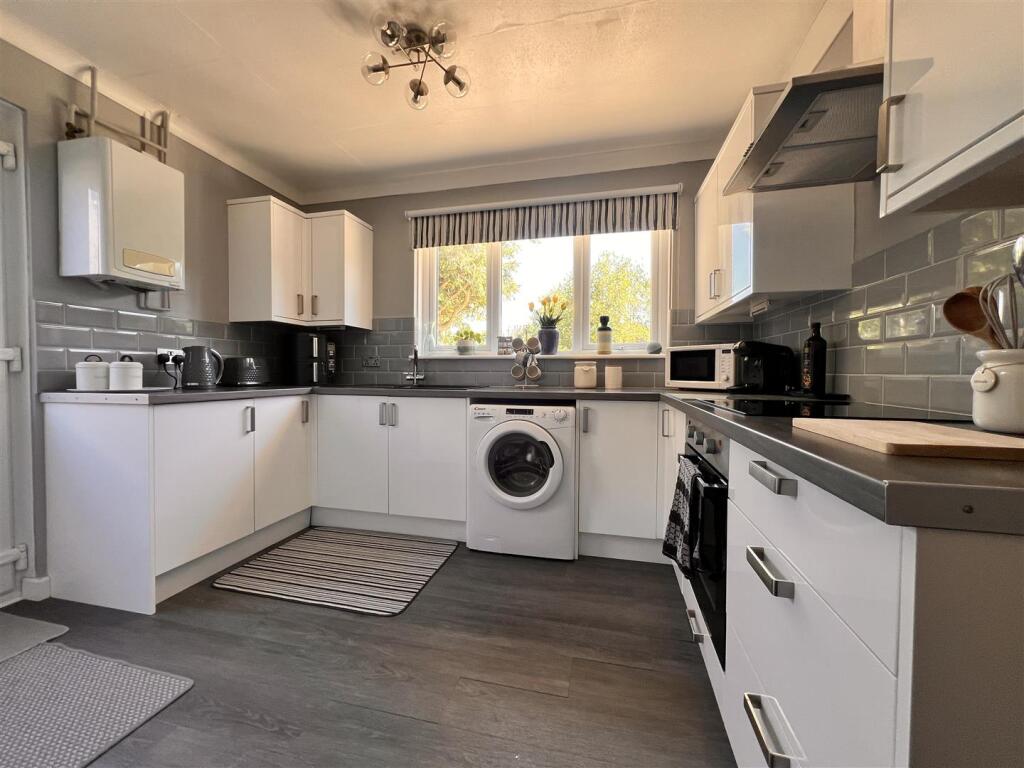 Nodes Road, Northwood - View 3