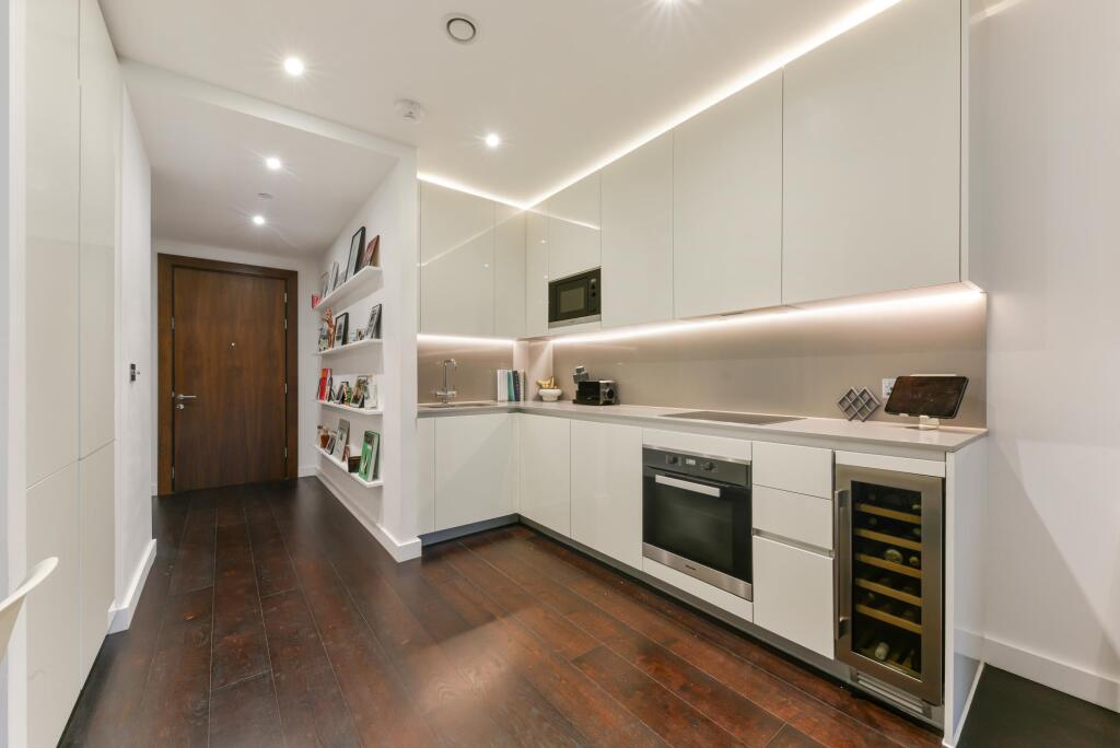 Glacier House, The Residence, Nine Elms, SW11 photo 4