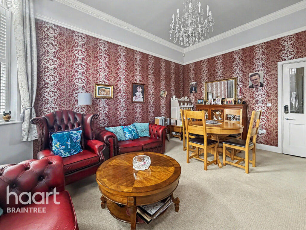 Apartment in Chelmsford - View 3