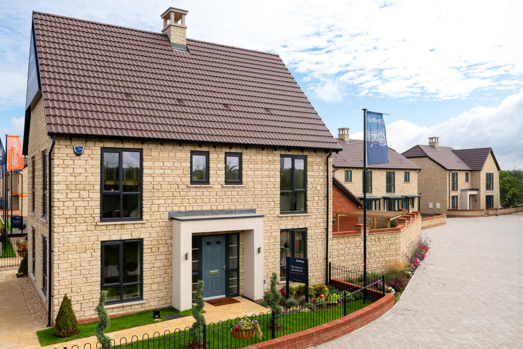 Main image of property: Redlands way, Wanborough, 
Swindon,
SN3 0AS