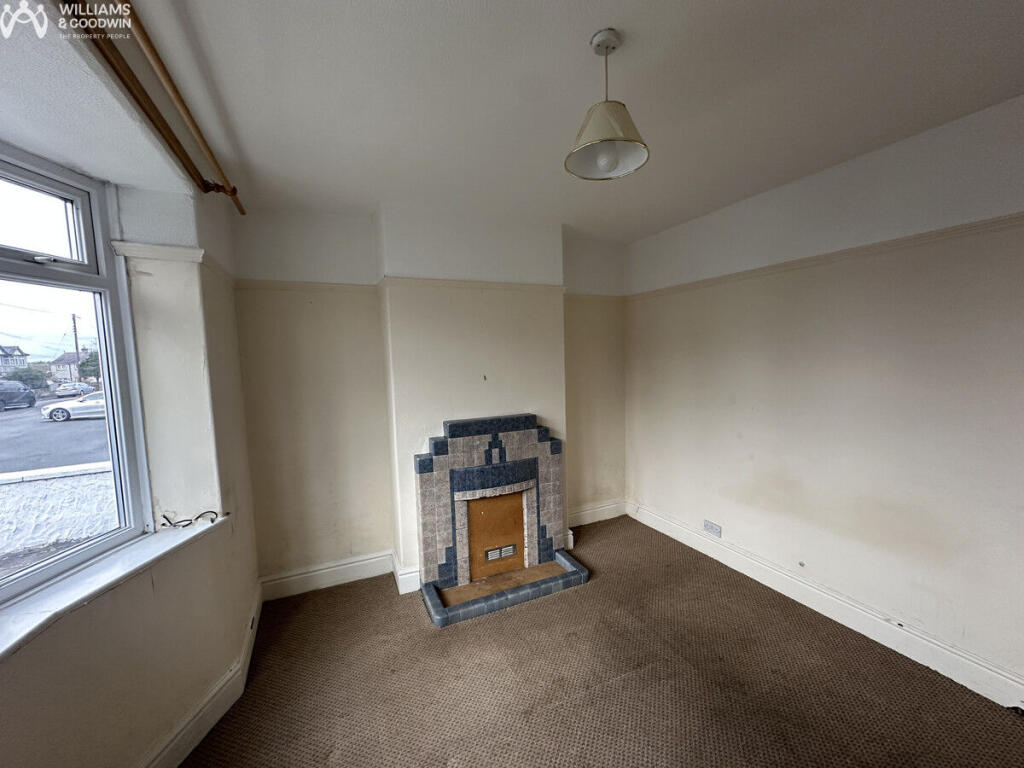 Holyhead Road, Llanfairpwllgwyngyll, Anglesey, LL61 photo 3