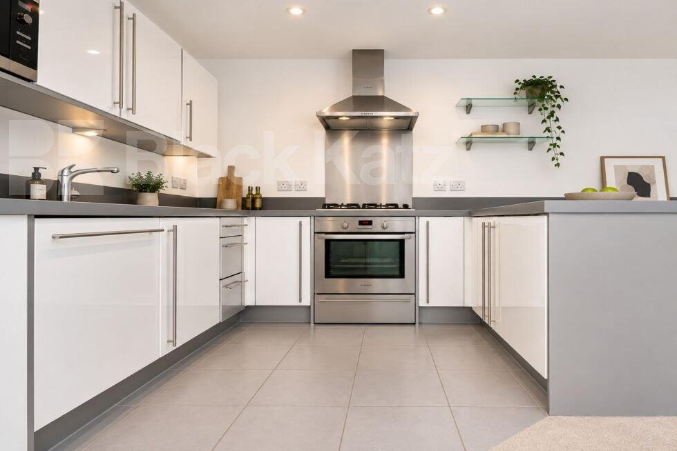 Main image of property: Eden Grove, Holloway N7