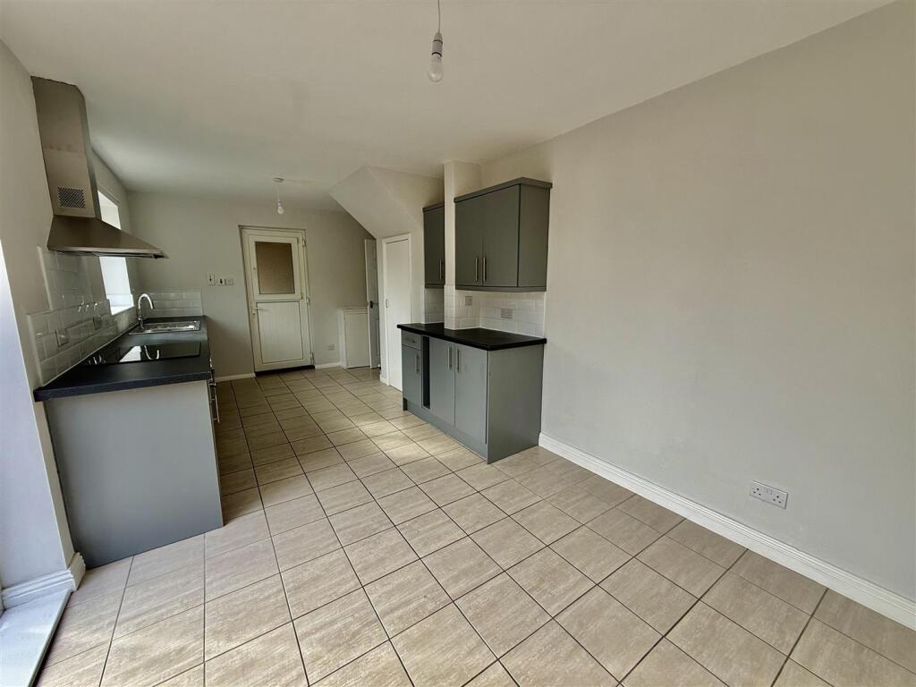 House in Darlington, Firthmoor - View 4