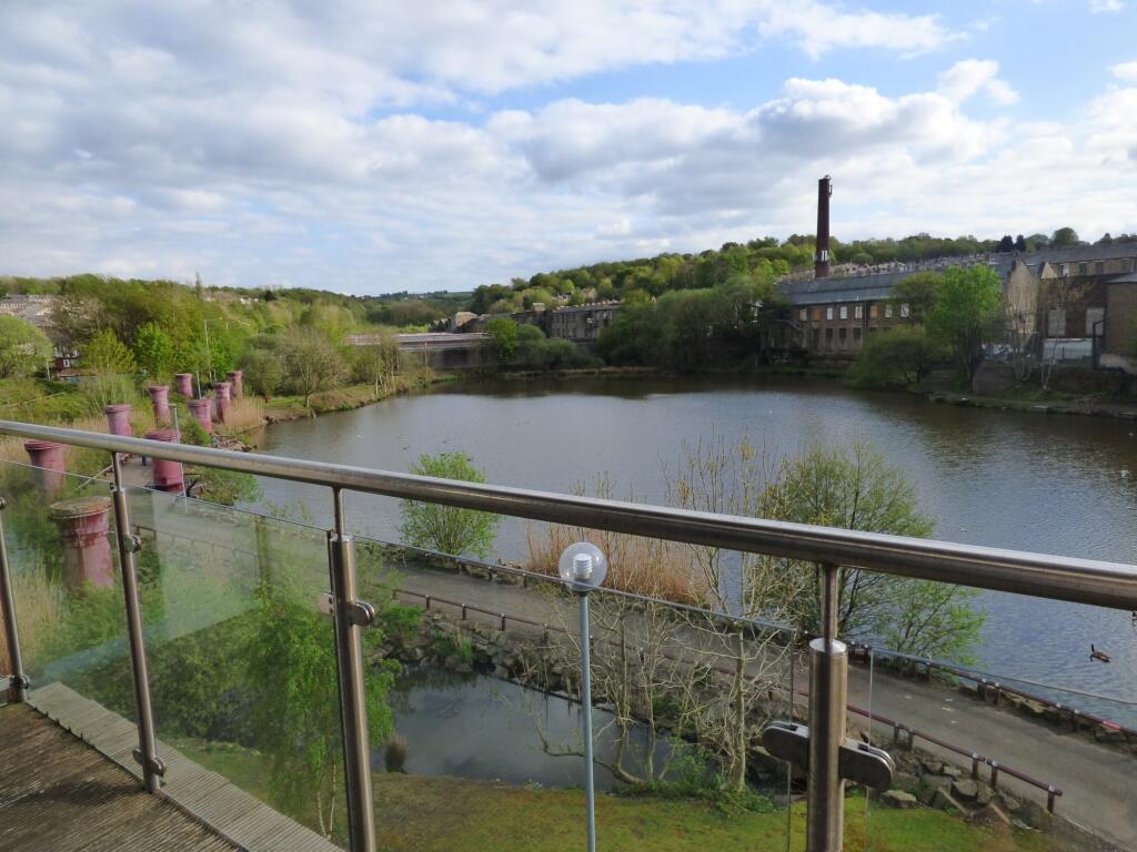 Additional image 4 of 15 Waterside, Accrington, BB5