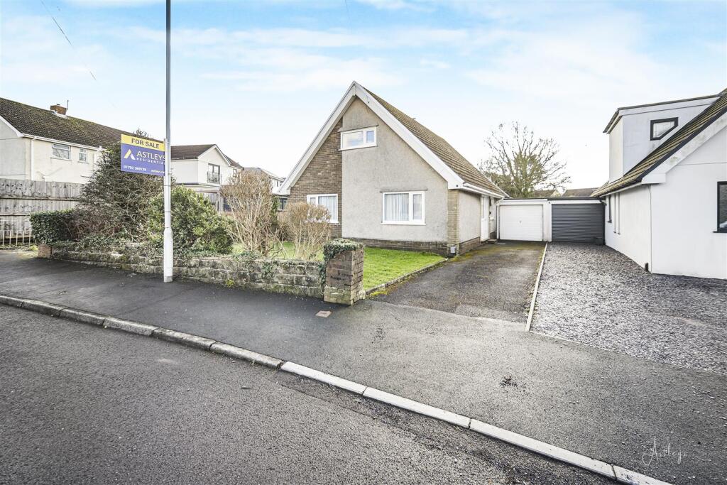 Main image of property: Highpool Close, Newton, Swansea