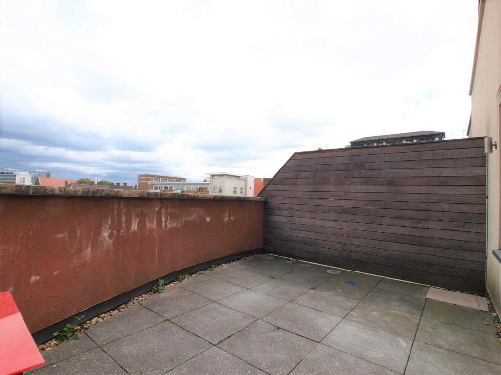 2 bedroom house for rent