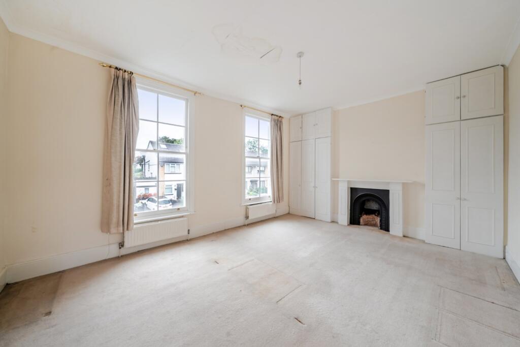 House in London - View 5